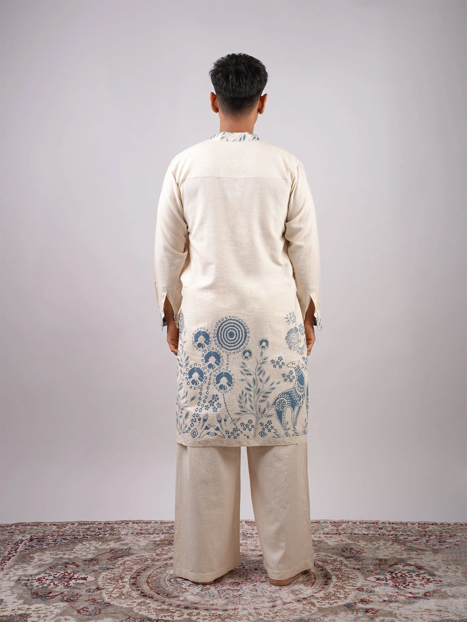 Sur Inverted Sleeves Long Kurta - Image 2