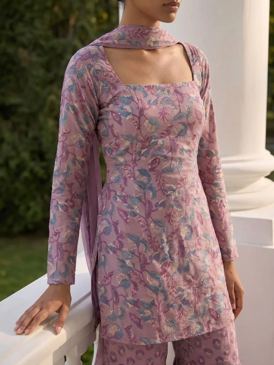 Aashna Sharara Set - Image 4
