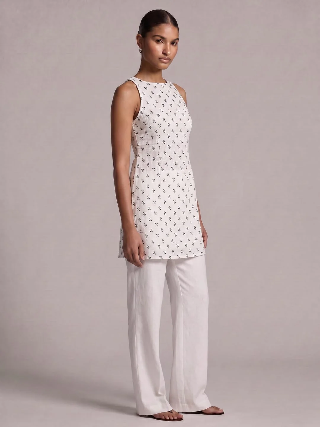 Aasma Round Neck Kurti - Image 4