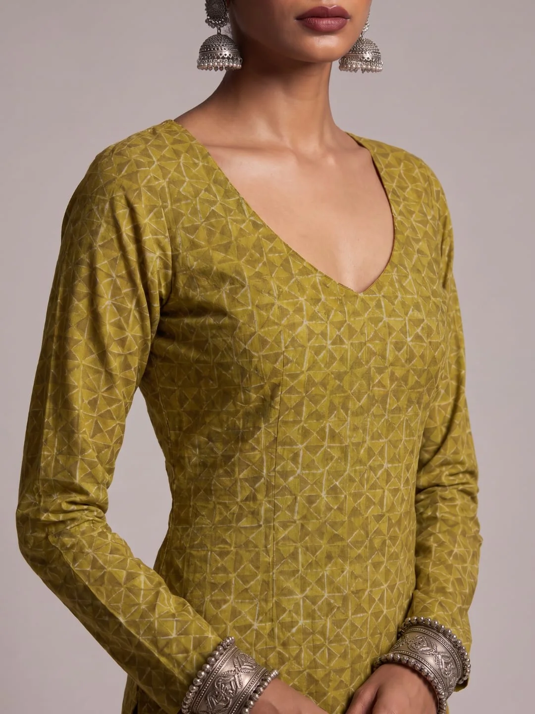 Alaya Sleeved Kurti - Image 4