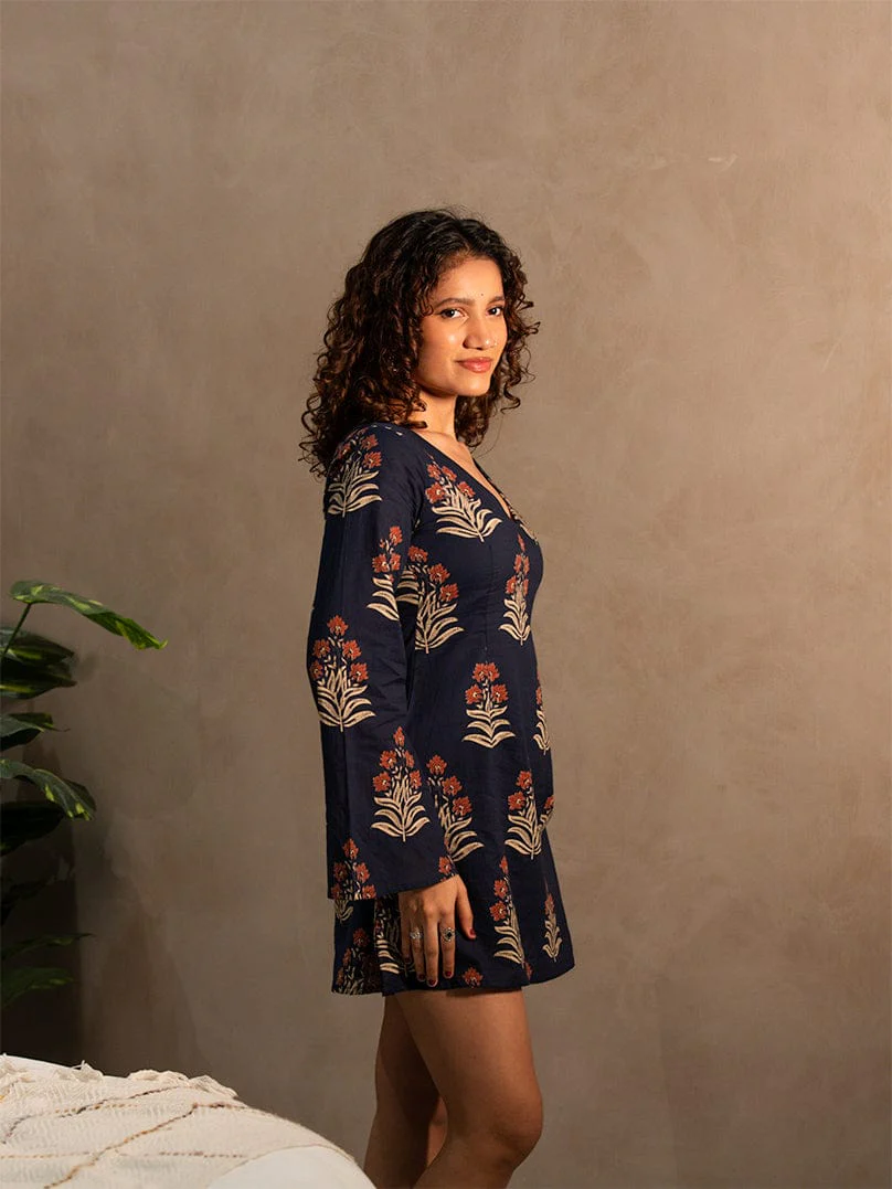 Anika Bell Sleeves Dress - Image 4