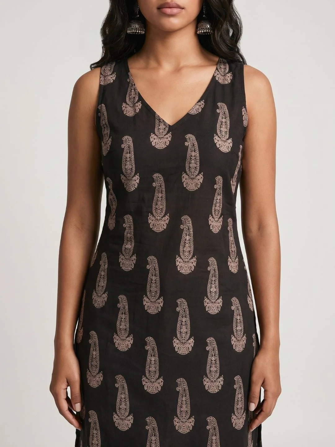 Arzoo V Neck Long Kurti - Image 4