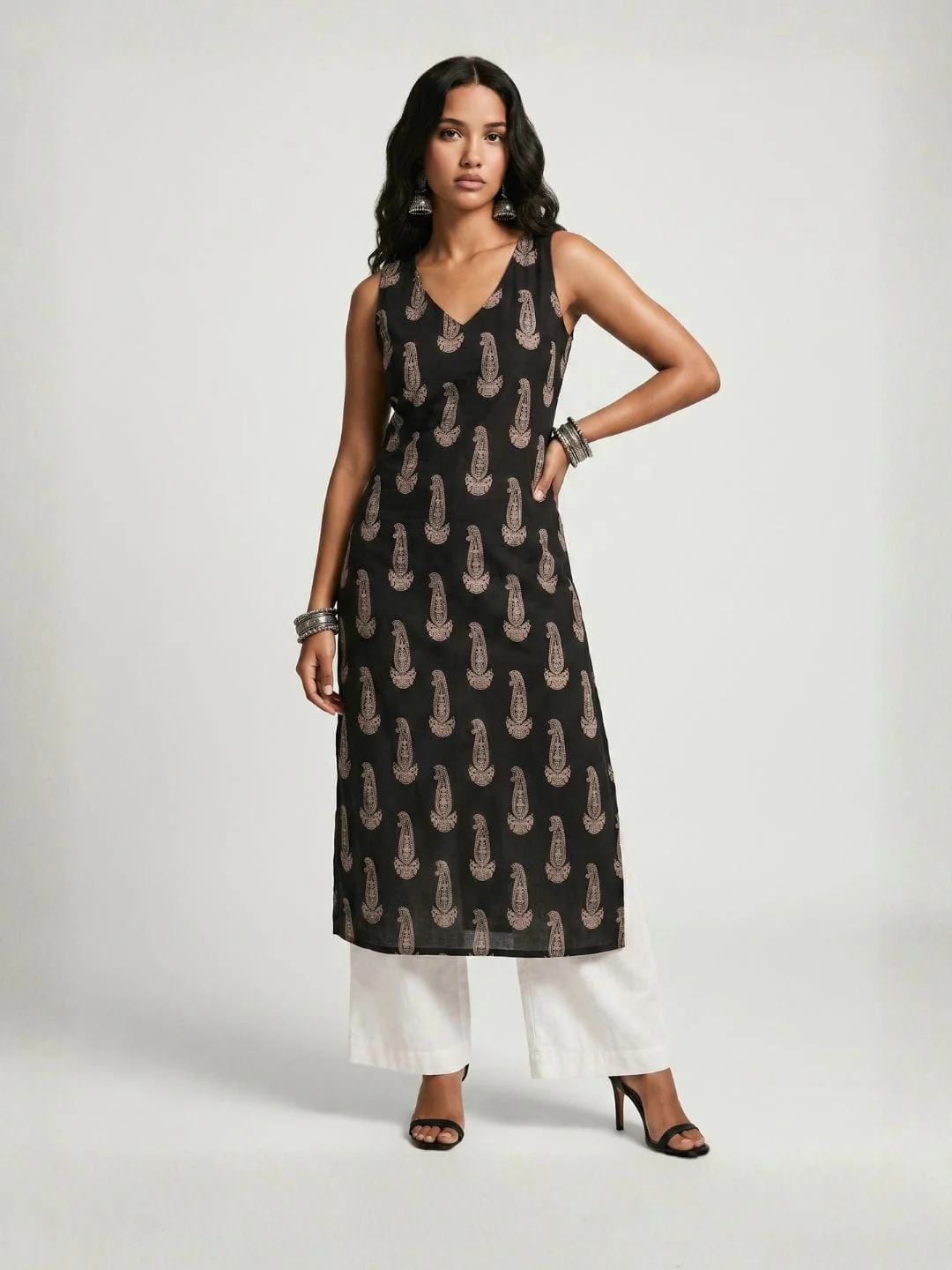 Arzoo V Neck Long Kurti - Image 5