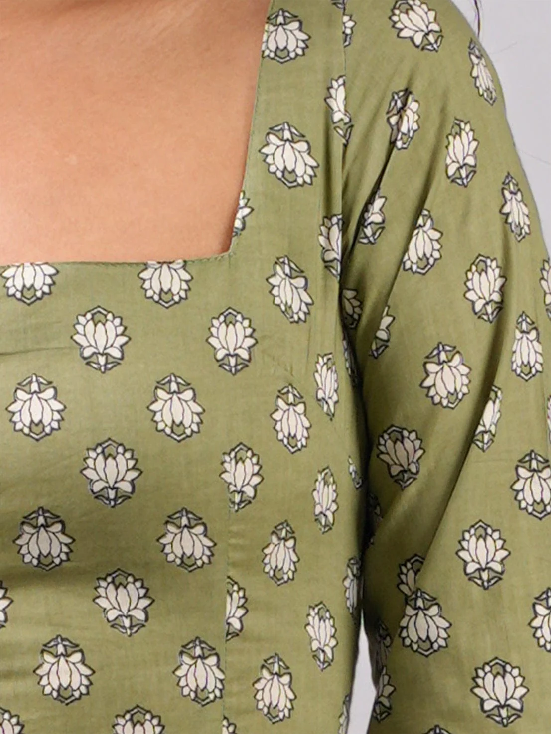 Ayesha Sleeved Corset Kurti - Image 5