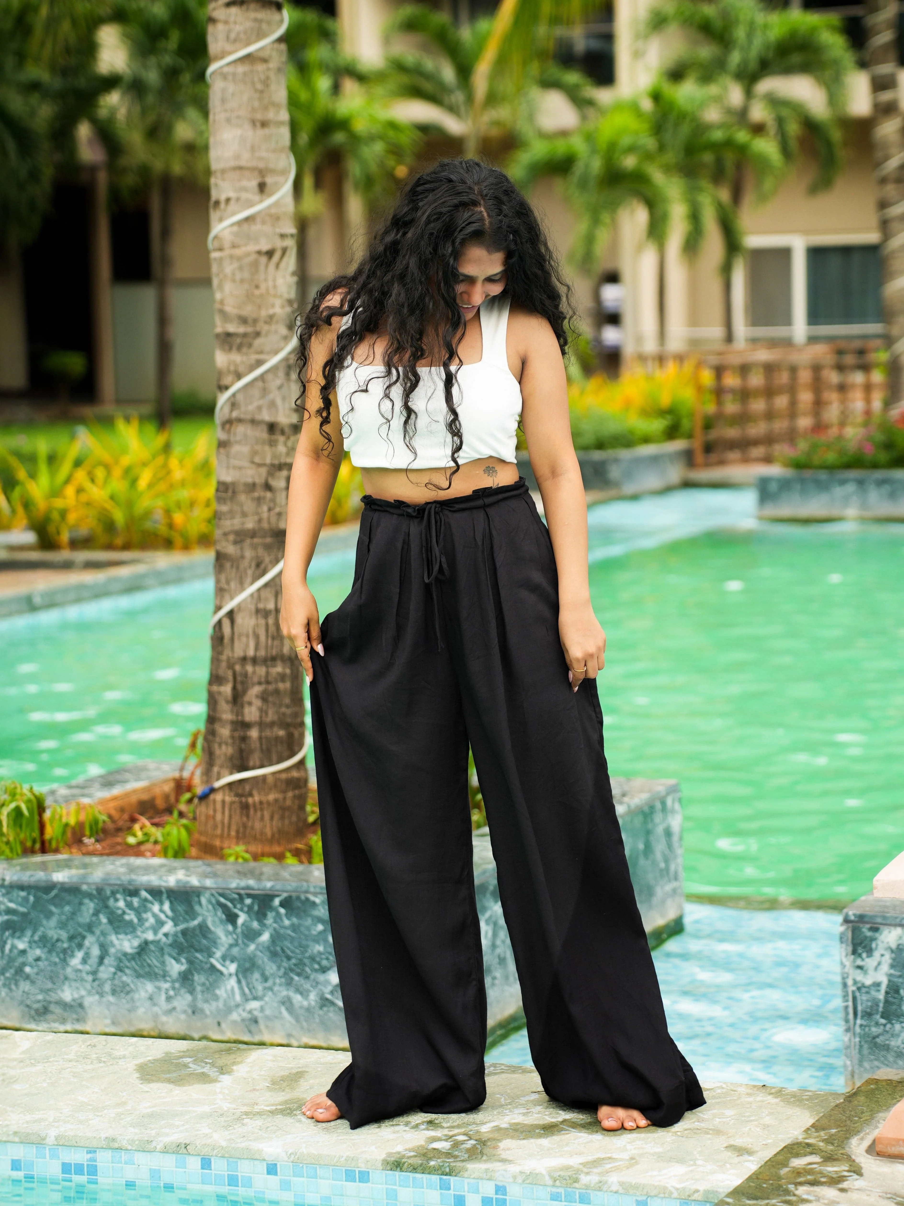 Black Relaxed Pants - Image 4