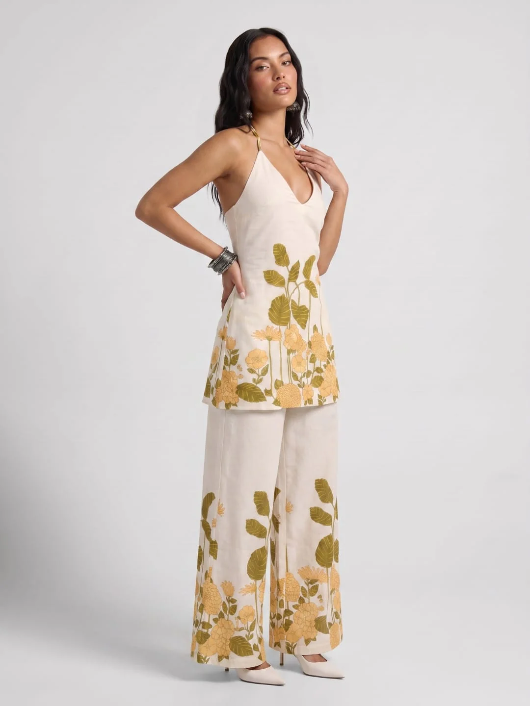 Delilah Halterneck Kurti Pant Set - Image 3
