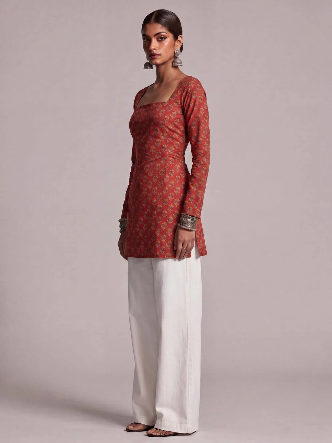 Ishara Sleeved Corset Kurti - Image 3