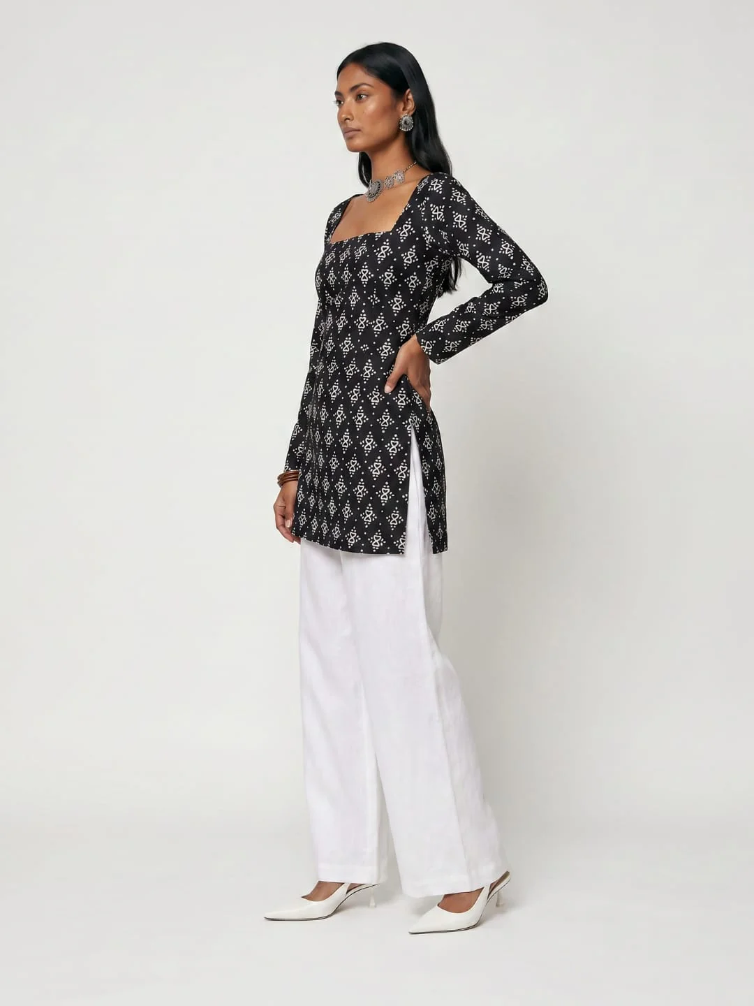 Janki Sleeved Corset Kurti - Image 3