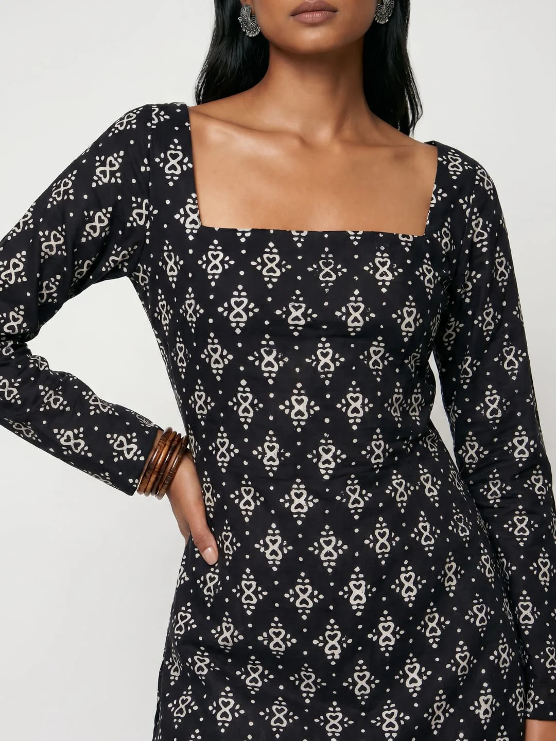 Janki Sleeved Corset Kurti - Image 4