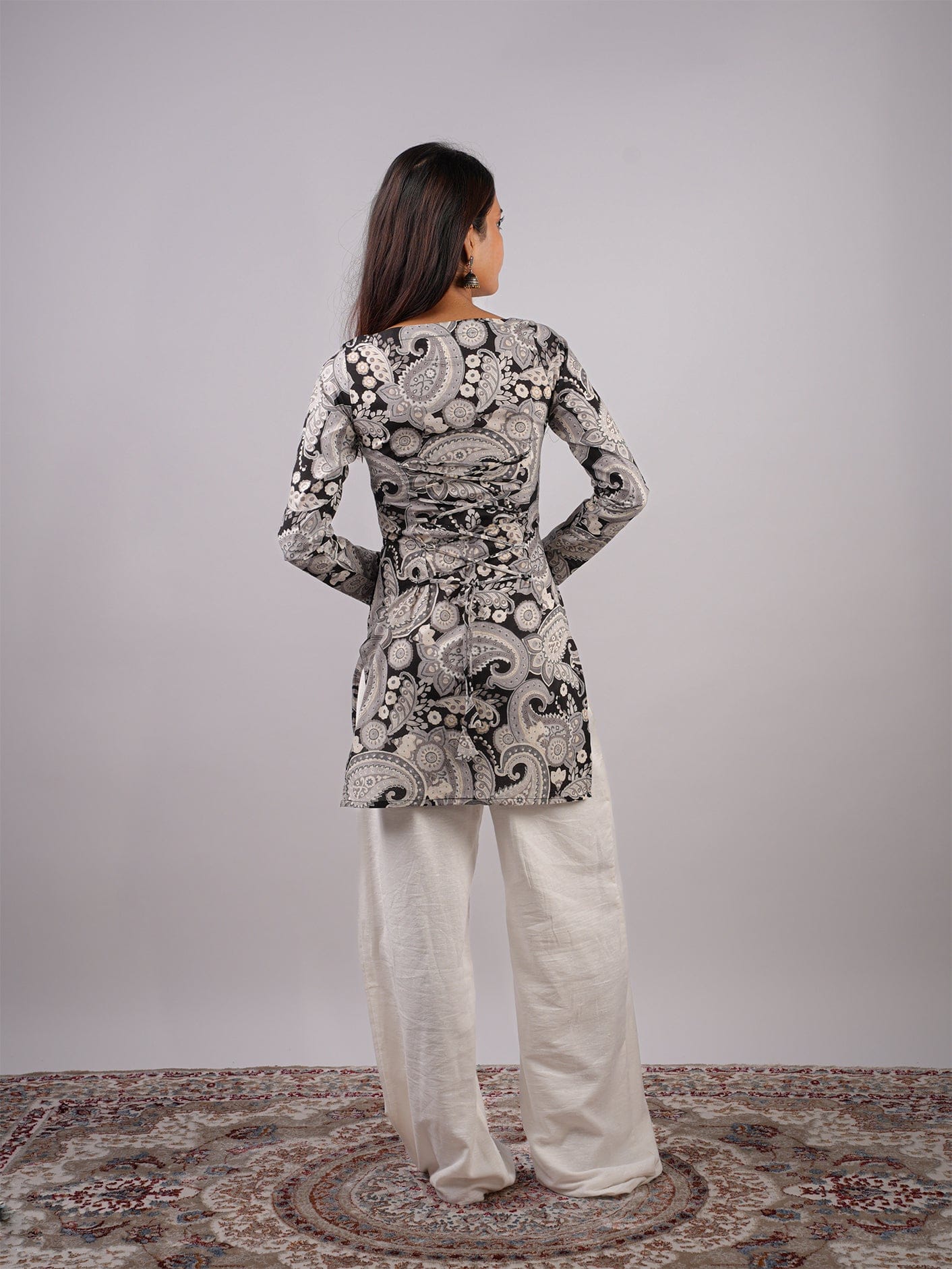 Reema Sleeved Corset Kurti - Image 2