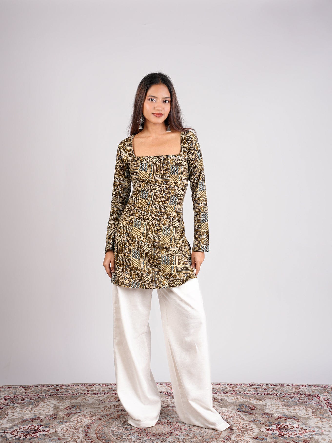 Kanak Sleeved Corset Kurti - Image 4