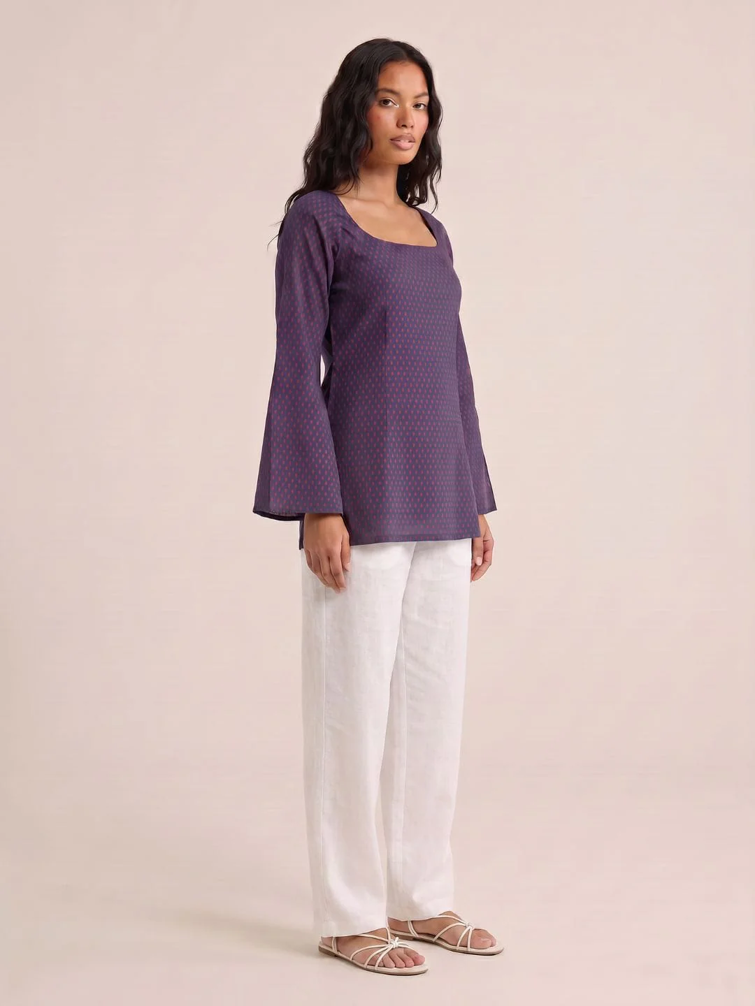 Karima Deep Back Sleeved Kurti - Image 3