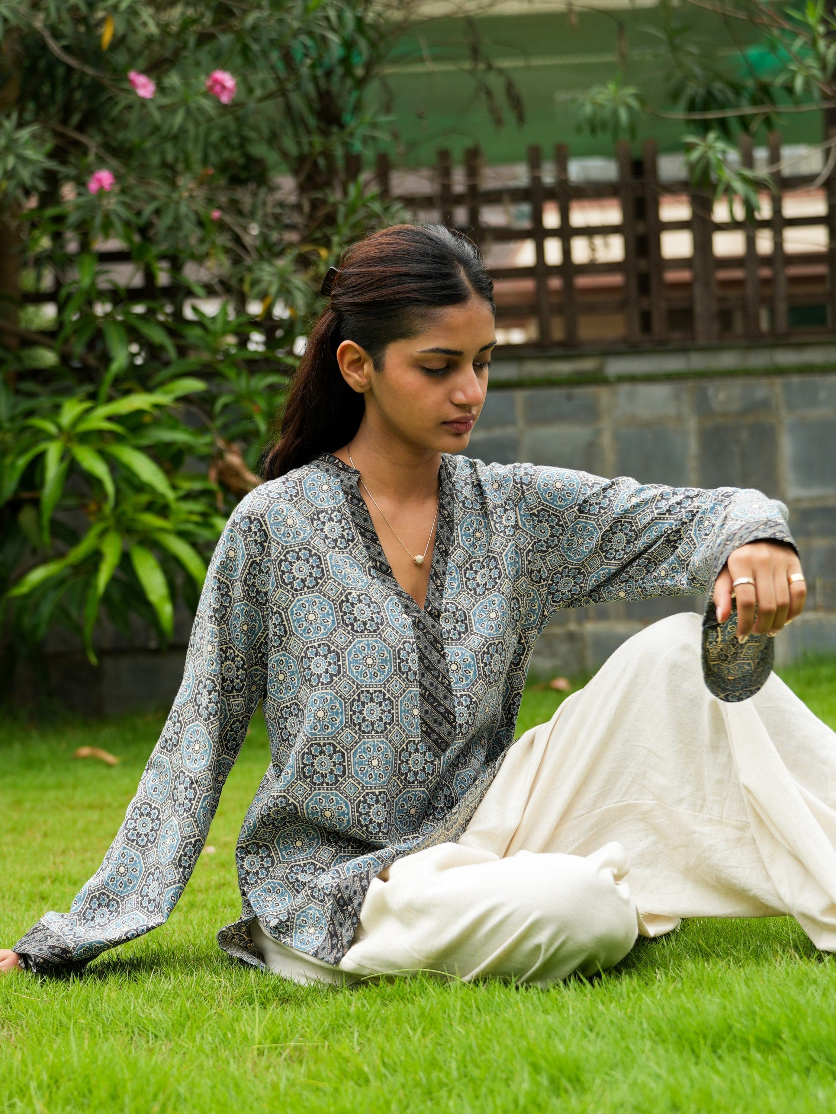 Katha Sleeved Kurti - Image 2