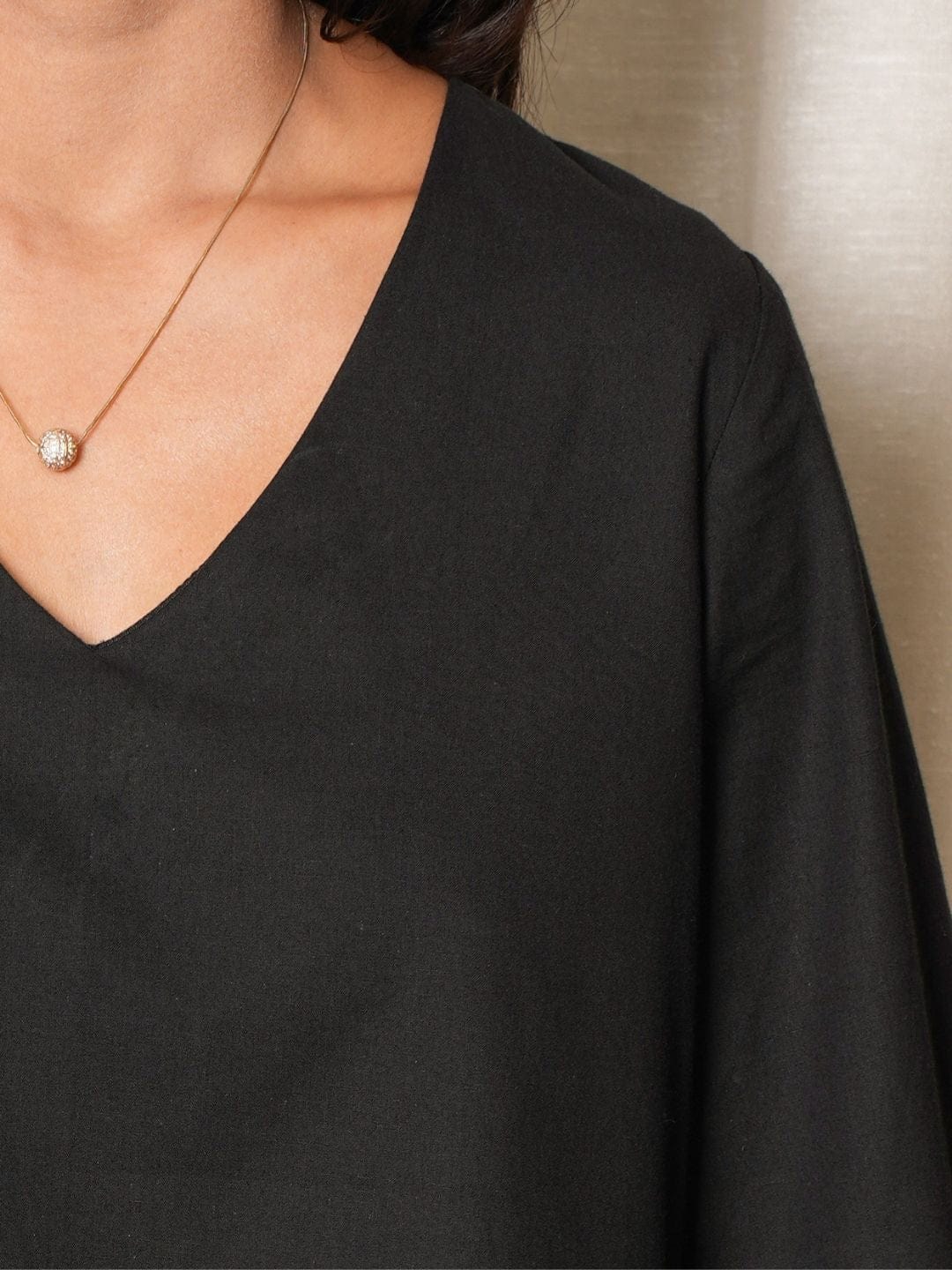 Krutika Bell Sleeved Top - Image 4