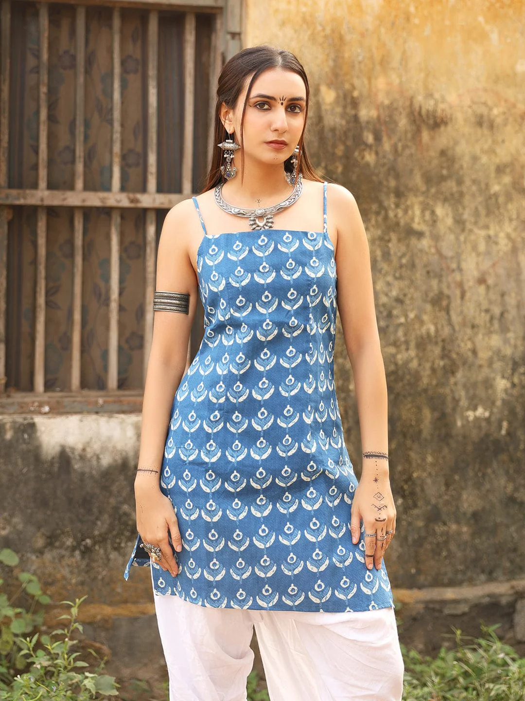 Maahi  Noodle Strap Corset Kurti - Image 3
