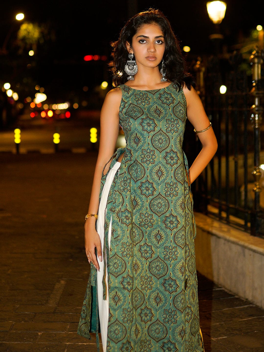Maia Cape Kurti - Image 4