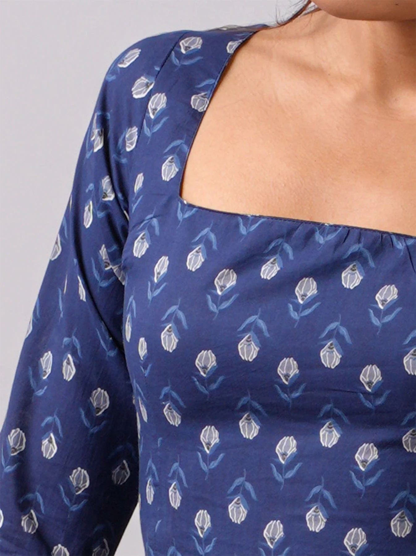 Nia Sleeved Corset Kurti - Image 5
