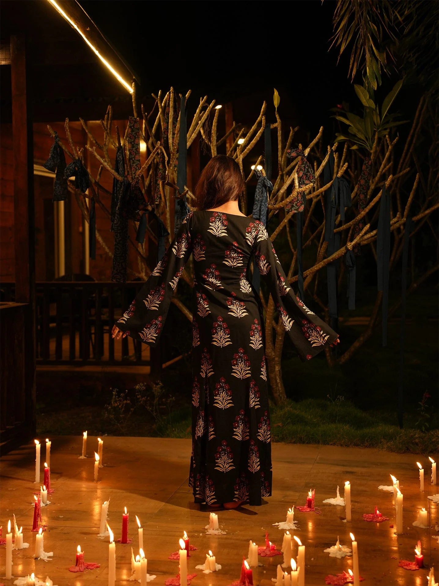 Nury Sleeved Maxi Dress - Image 3