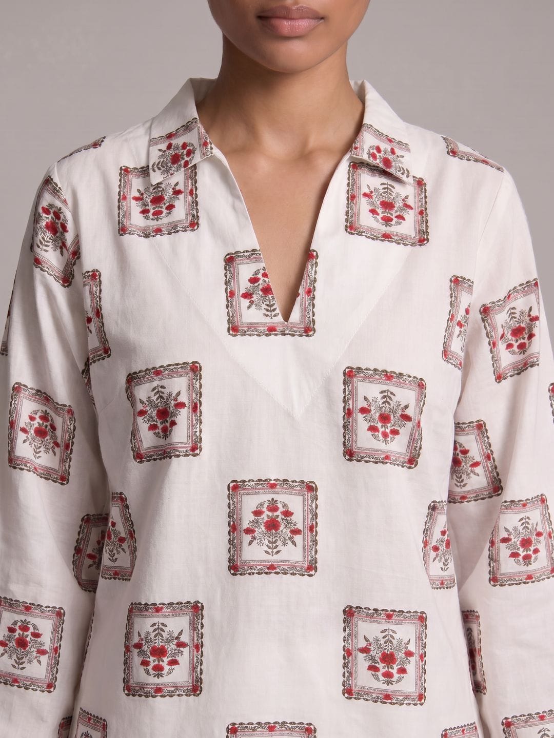 Omira Sleeved Top - Image 5