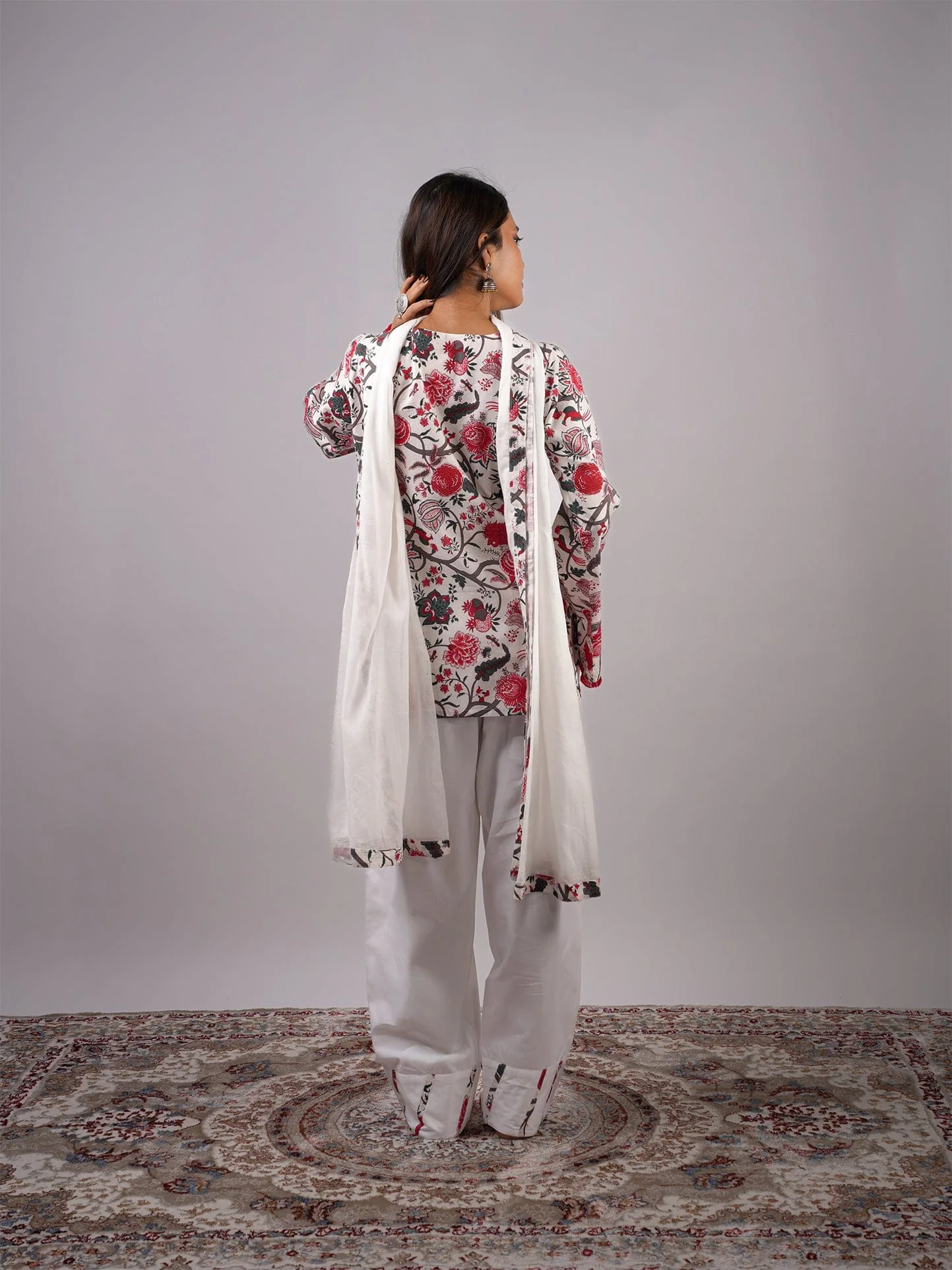 Parishad Farsi Kurti Pant Dupatta Set - Image 5