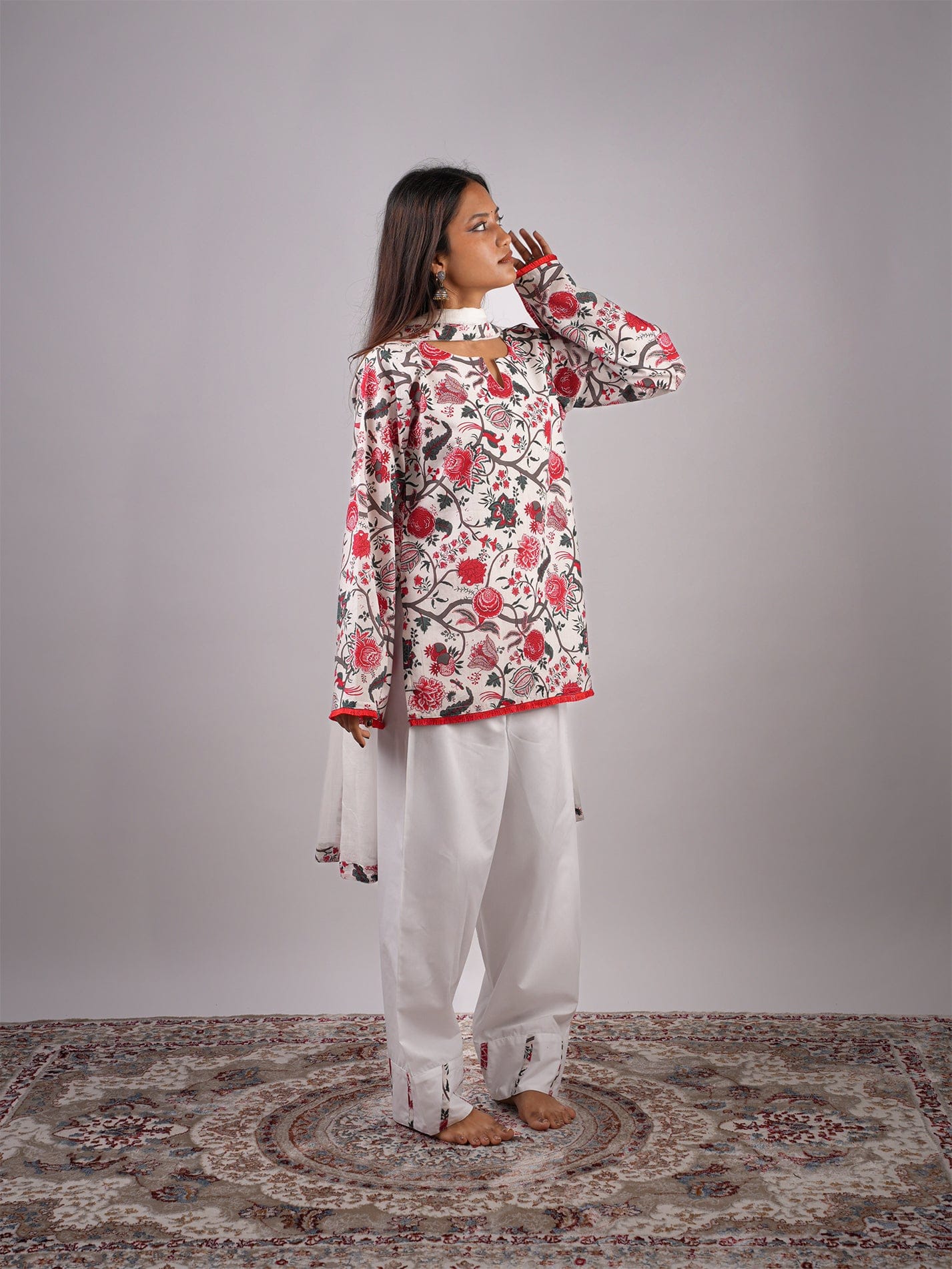 Parishad Farsi Kurti Pant Dupatta Set - Image 6