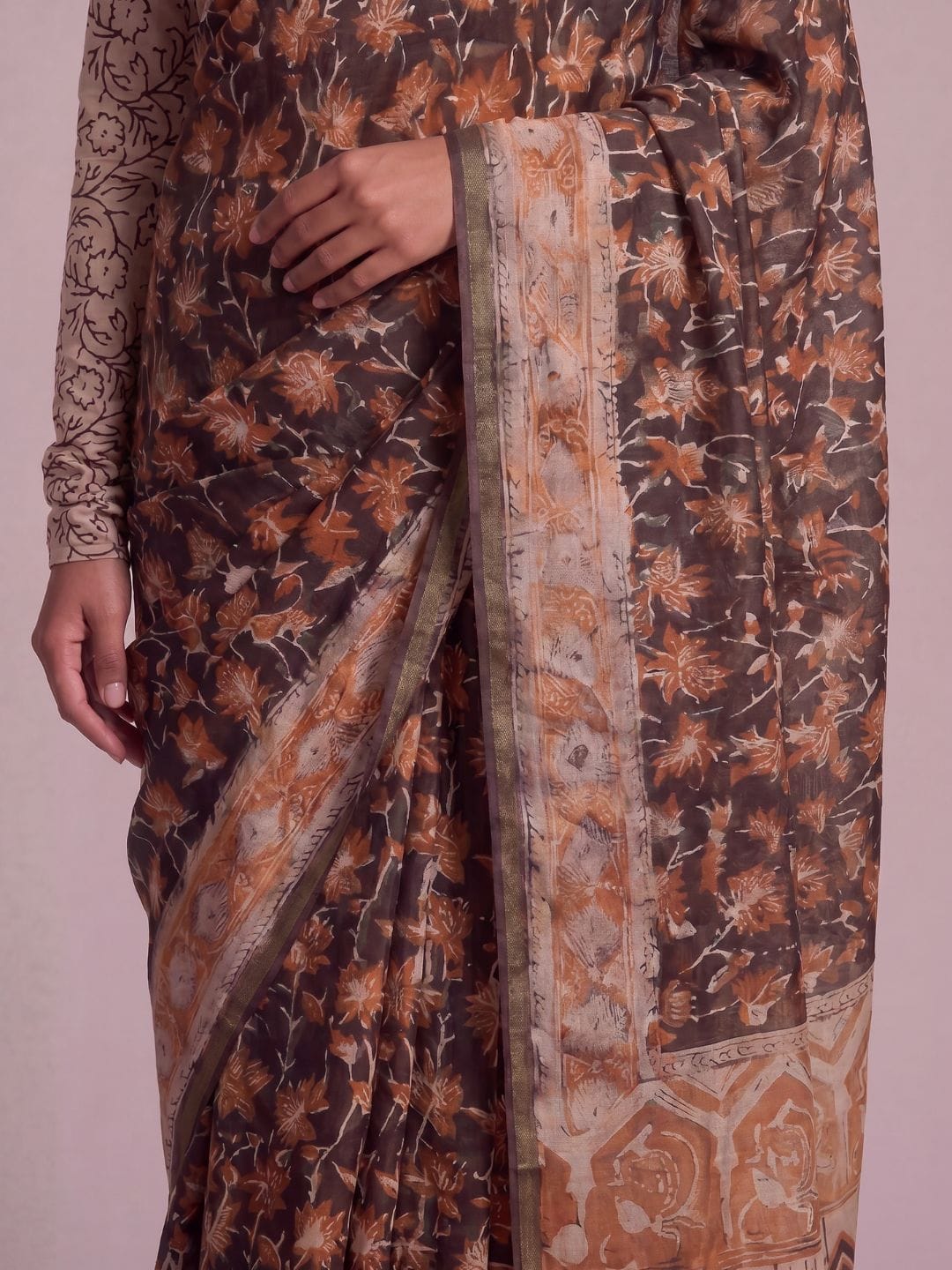 Pihu Bagru Handblock Cotton Saree - Image 4