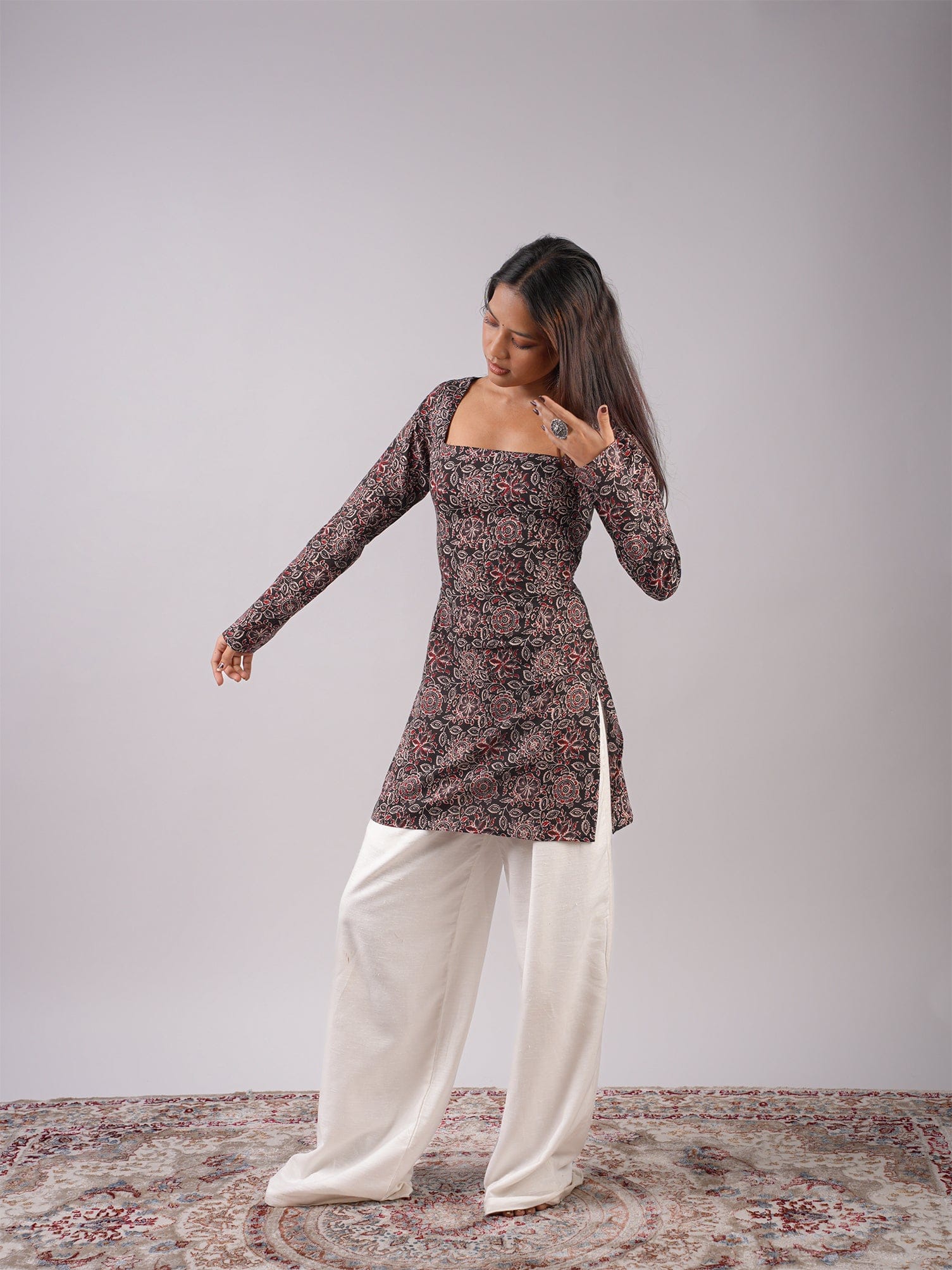 Riva Sleeved Corset Kurti - Image 3