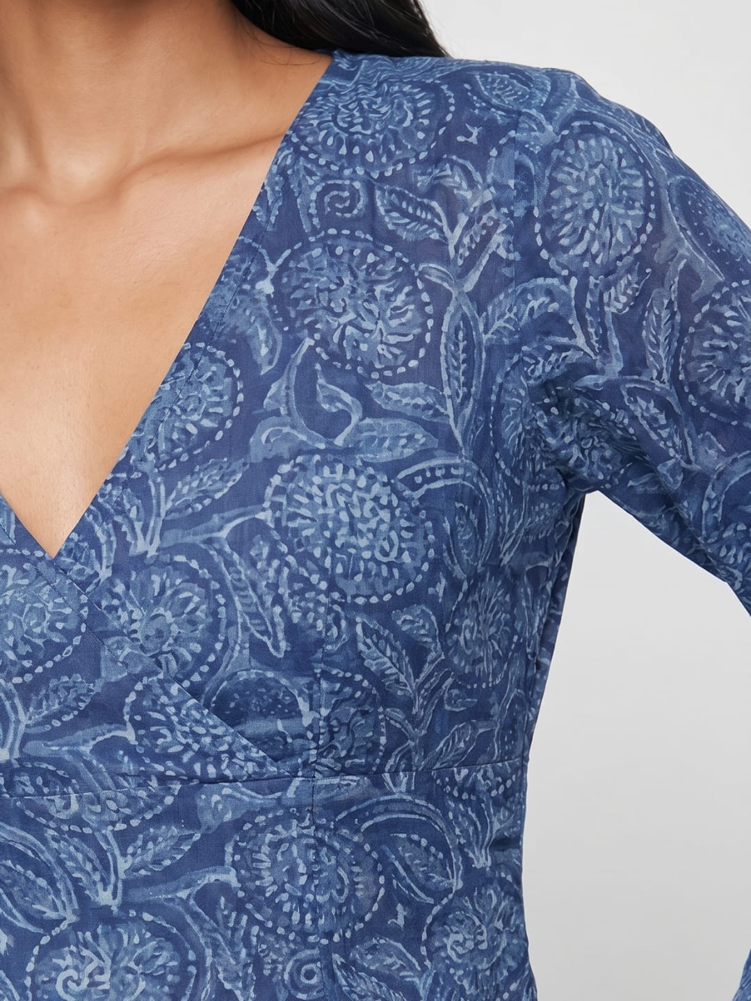 Riwaya Bell Sleeved Top - Image 4