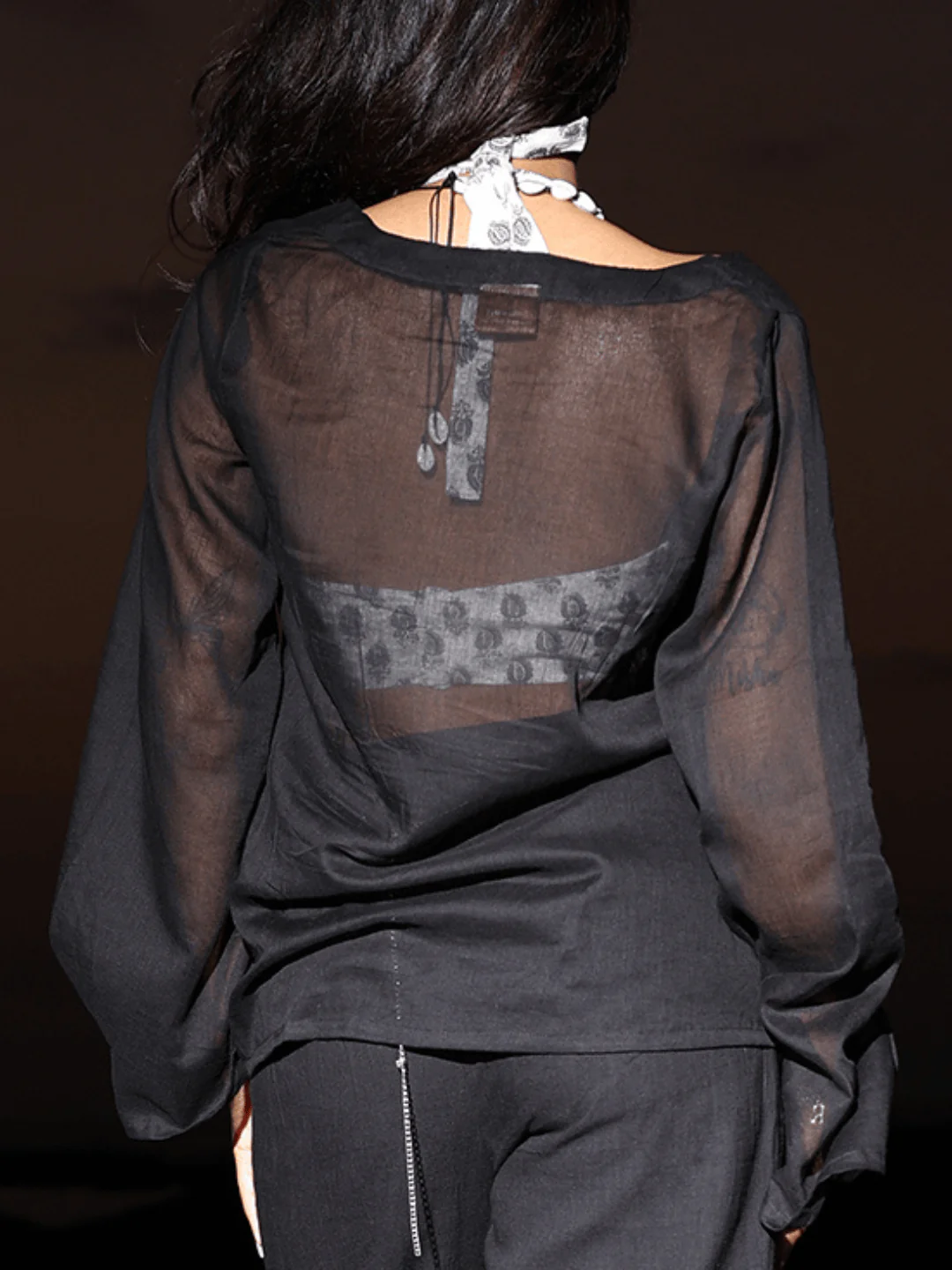 Saanj Mul Sheer cover up - Image 3