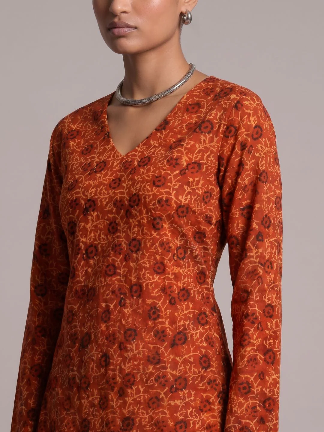 Yukta Bell Sleeved Top - Image 4