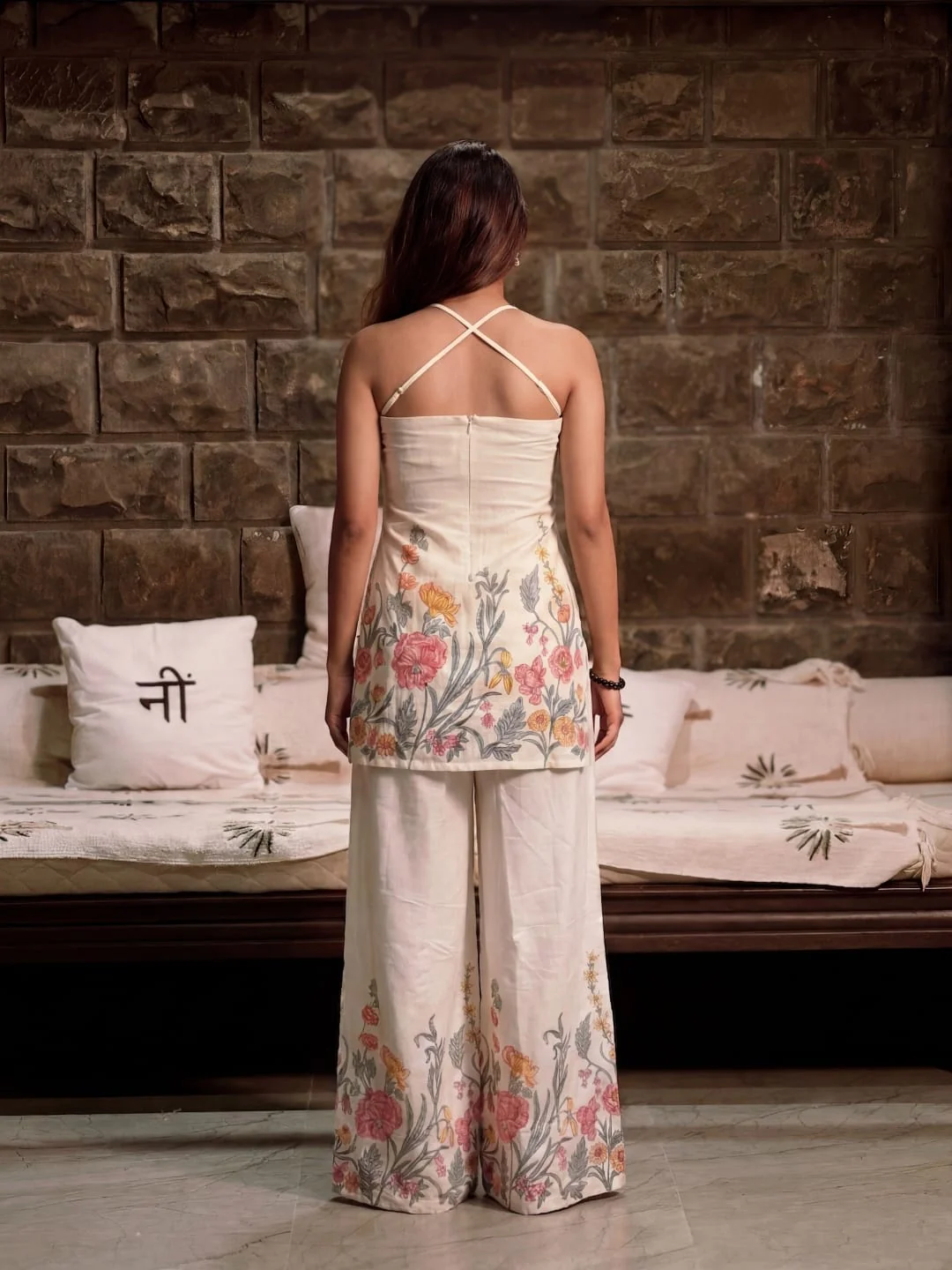 Zaya Halterneck Kurti Pant Set - Image 2